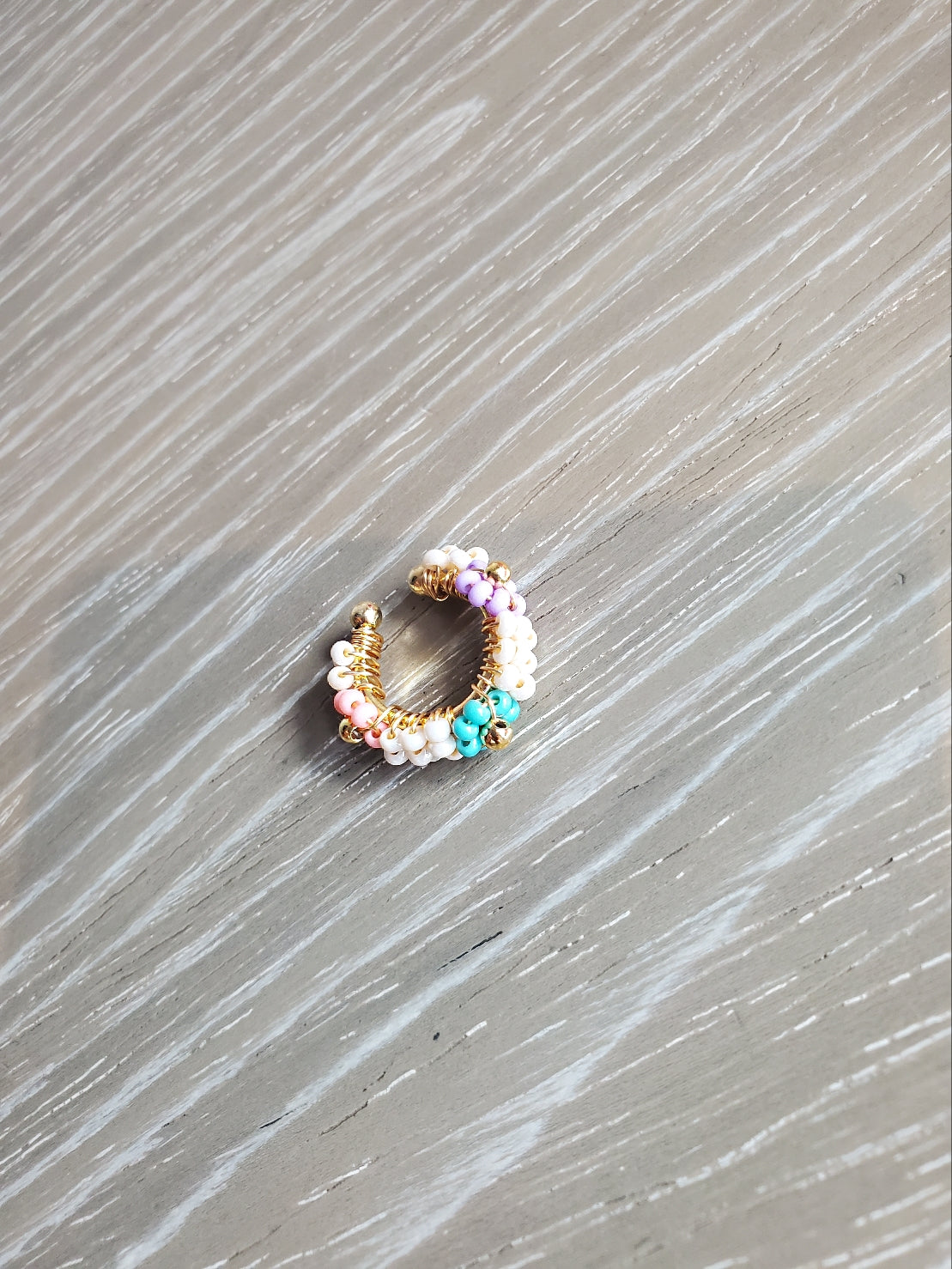 Flower earcuff