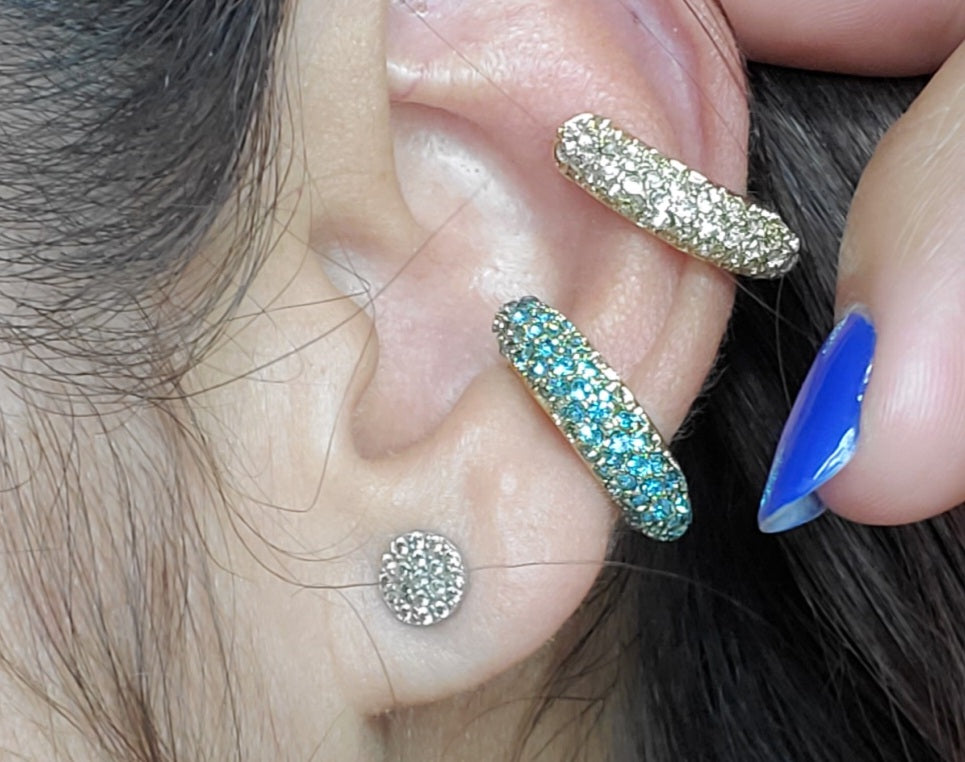 Shining ear cuff